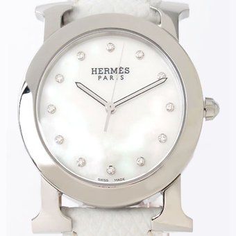 エルメス Hウォッチ コピー HERMES HR1.510.284/UBCM2 ラウンド ダイヤインデックス レザー ホワイトシェル ボーイズ